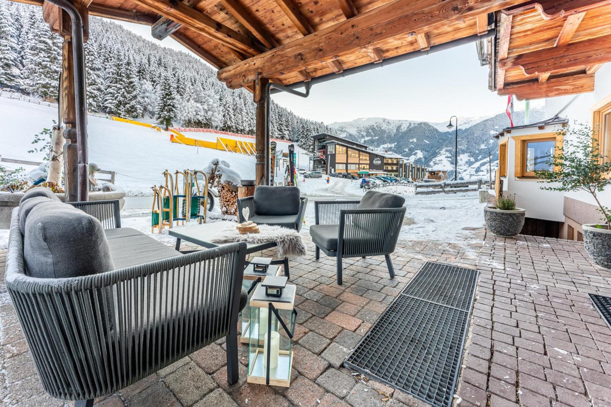 Alpen Wohlfuehlhotel Doerflwirt Хайнценберг Экстерьер фото